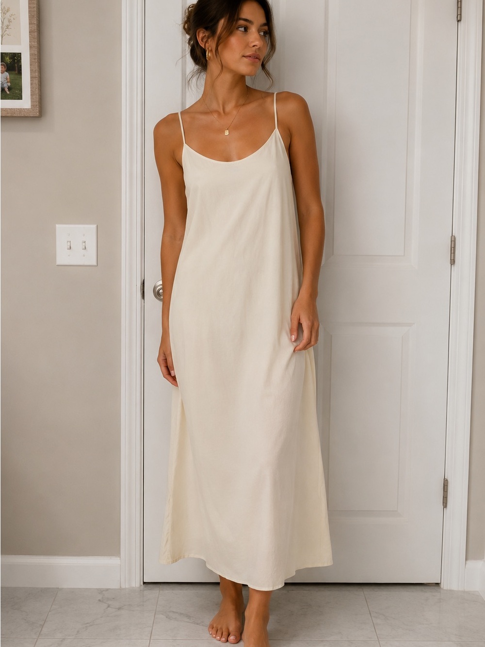 Ted Baker Cream Slip Dress with Adjustable Spaghetti Straps Never Worn-no tag